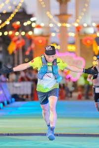 BIB: 
                            <button type="button" onclick="openModal(21768502)" class="btn btn-primary btn-sm float-right btn-popup" data-toggle="modal" data-target=".modal-high-quality">
                        <i class="fas fa-shopping-cart"></i> Add to Cart
                    </button>
                                            <button type="button" onclick="isThisMe(21768502, true)" class="btn btn-success btn-sm float-right btn-popup btn-isme hidden" data-toggle="tooltip" data-placement="bottom" title="นี่คือรูปของคุณใช่ไหม คลิกที่นี่เพื่อเอาเข้าอัลบั้ม">
                        <i class="fas fa-plus"></i> Add to album
                    </button>
                    <button type="button" onclick="isThisMe(21768502, false)" class="btn btn-warning btn-sm float-right btn-popup btn-isnotme hidden">
                        <i class="fas fa-ban"></i> Remove from album
                    </button>